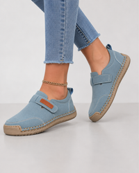 Female Boot Fashionable Comfortable Breathable Flat Boots New Luxury Design Women's Leather Shoes Trendy Handicraftsloafers